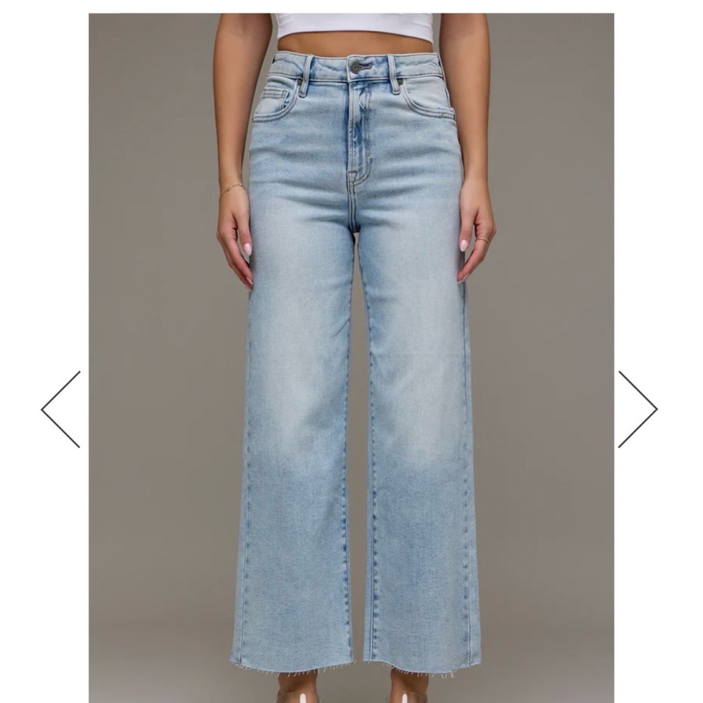 Hidden Light Blue Wide-Leg Jeans